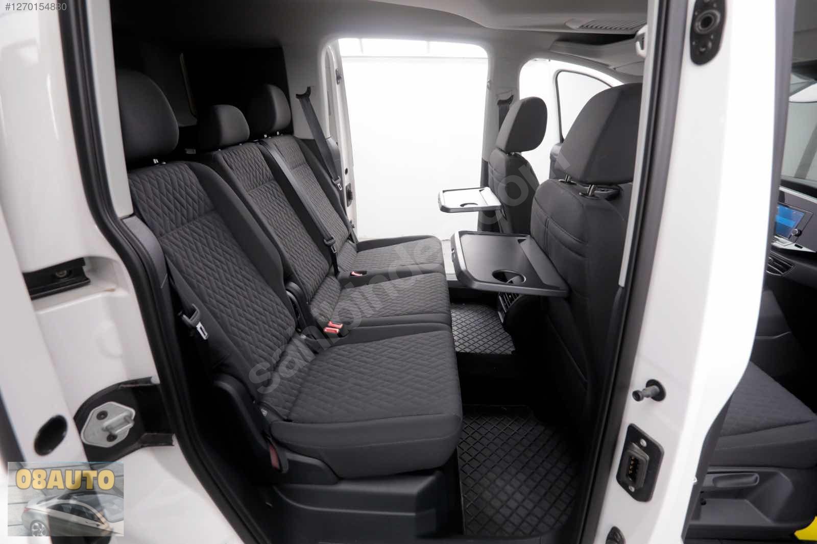 2023 VW CADDY 2.0 TDİ LİFE DSG 4000 KM HATASIZ BOYASIZ