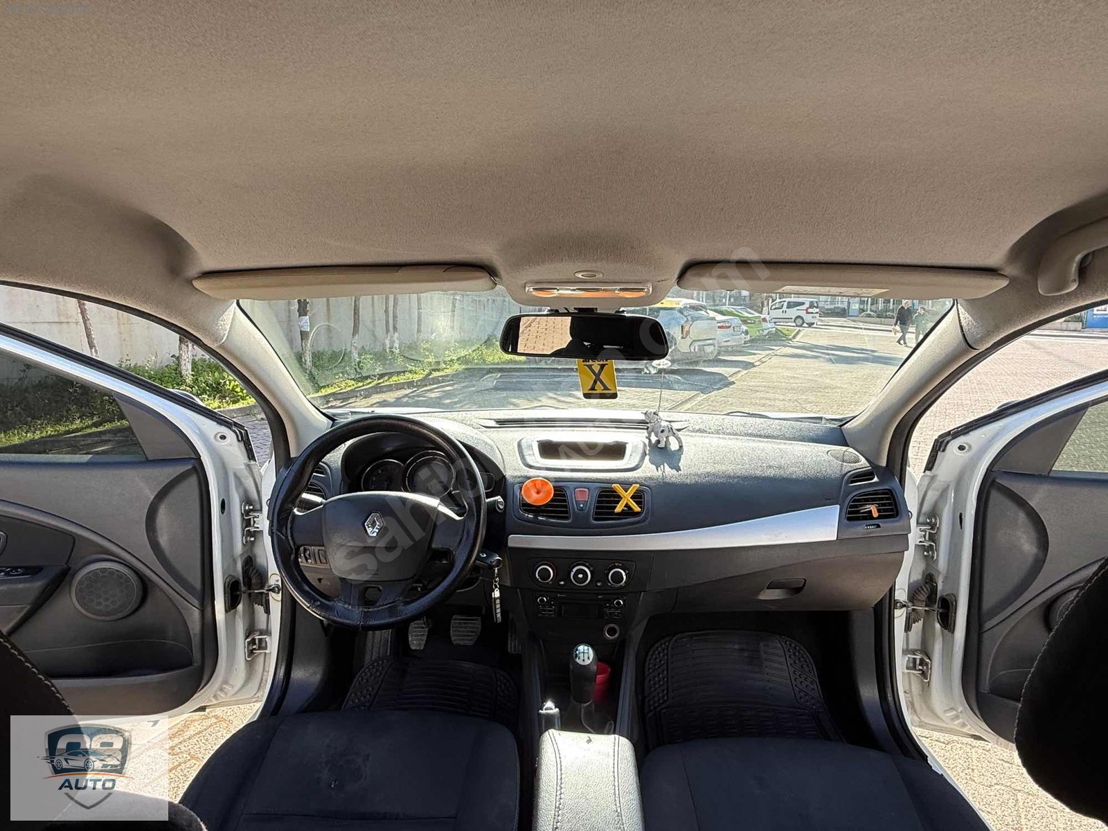 350.000 PEŞİNAT İLE SENETLİ SATIŞ İMKANI 2014 FLUENCE 1.5 DCİ