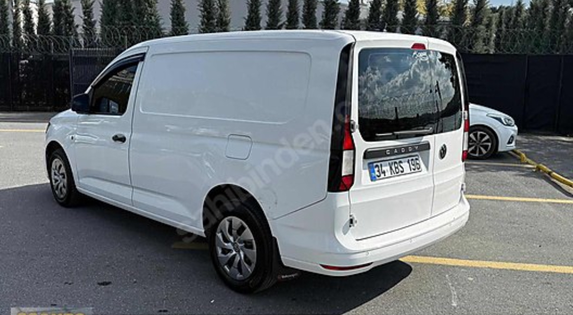 2022 ÇIKIŞ VW CADDY 2.0 TDI KARGO MAXİ 106 BİN KM'DE senetle araba