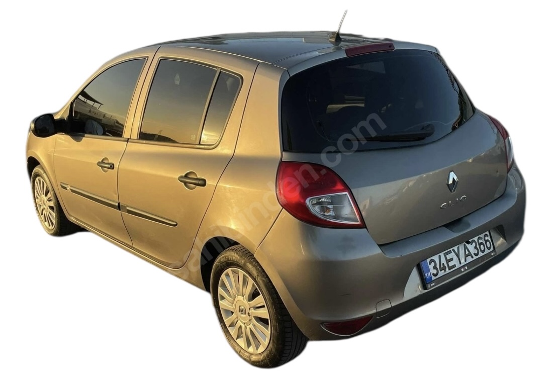 RENAULT CLİO 3 1.2 16V 240.000KM KLİMA / AUX / ISOFİX