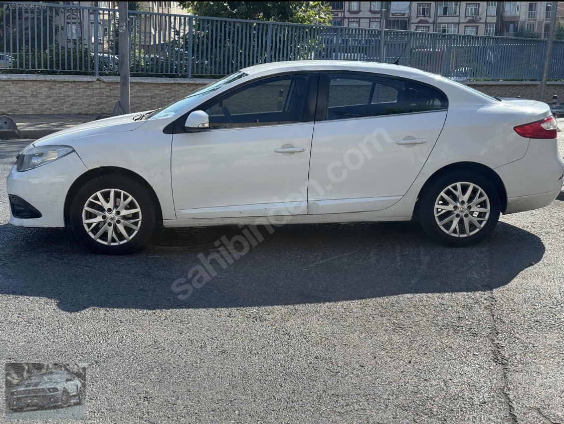 2015 MODEL RENAULT AĞIR HASARLI