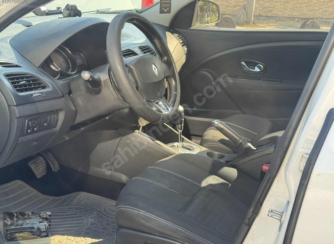 2015 MODEL RENAULT AĞIR HASARLI