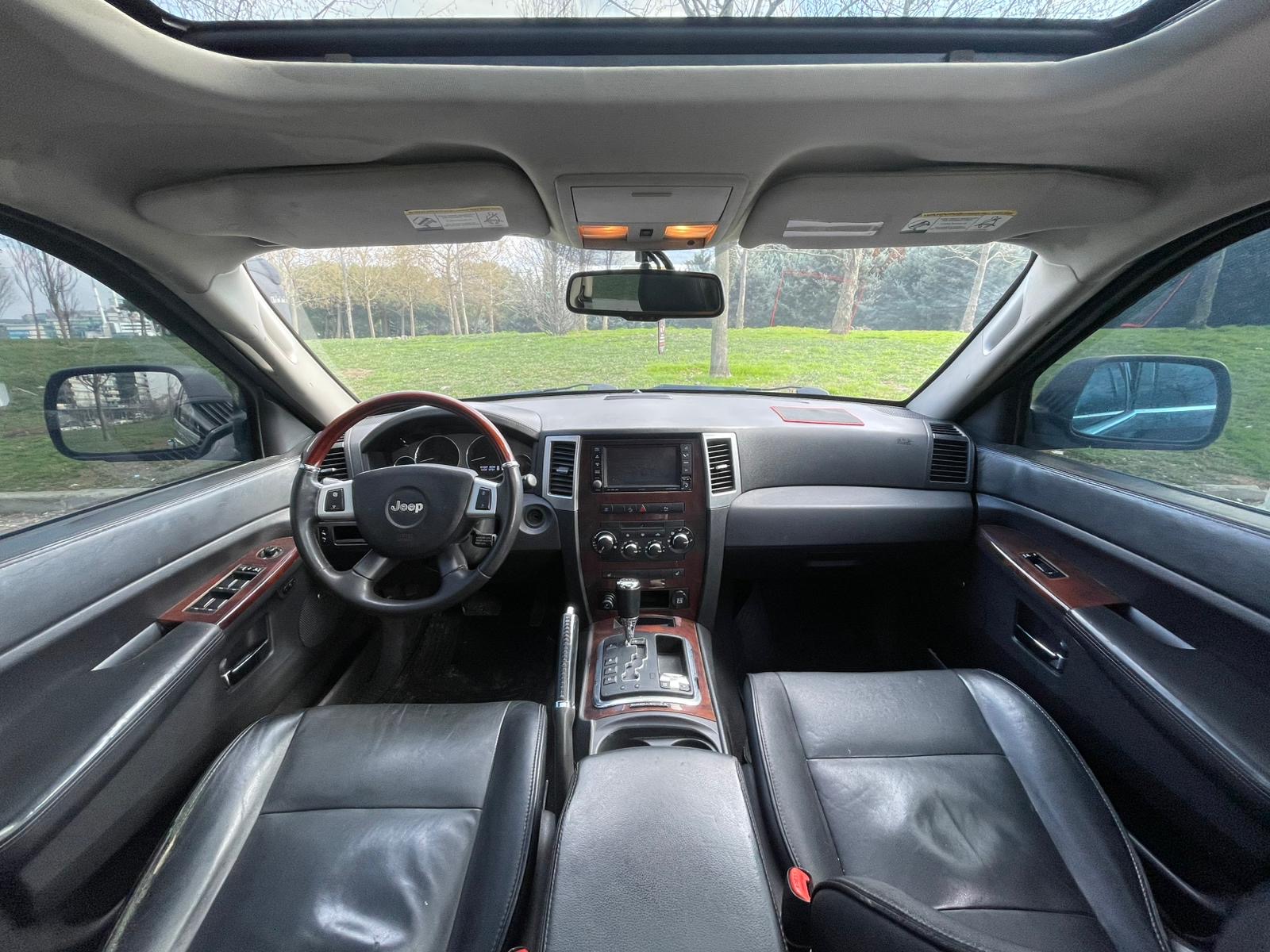 2011 MODEL Grand Cherokee 3.0 CRD Limited 