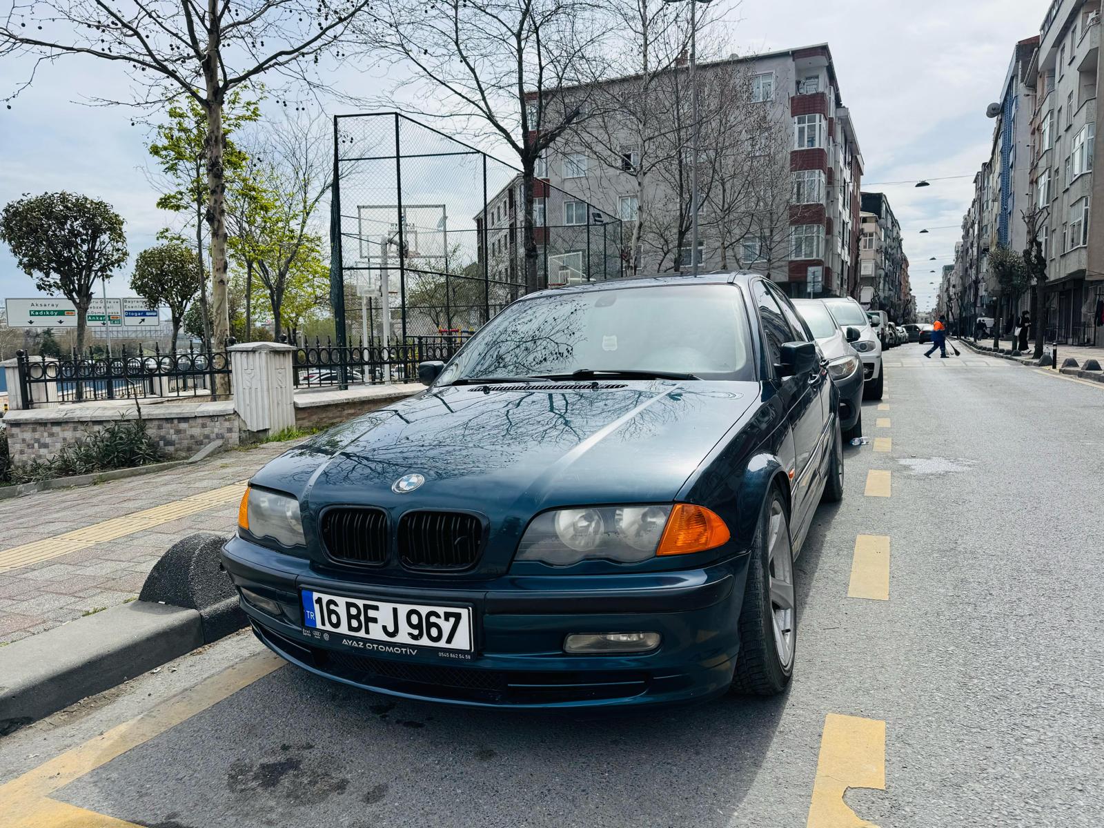 (elden senetle araba) BMW  Seri 3 Serisi  Model 320i 