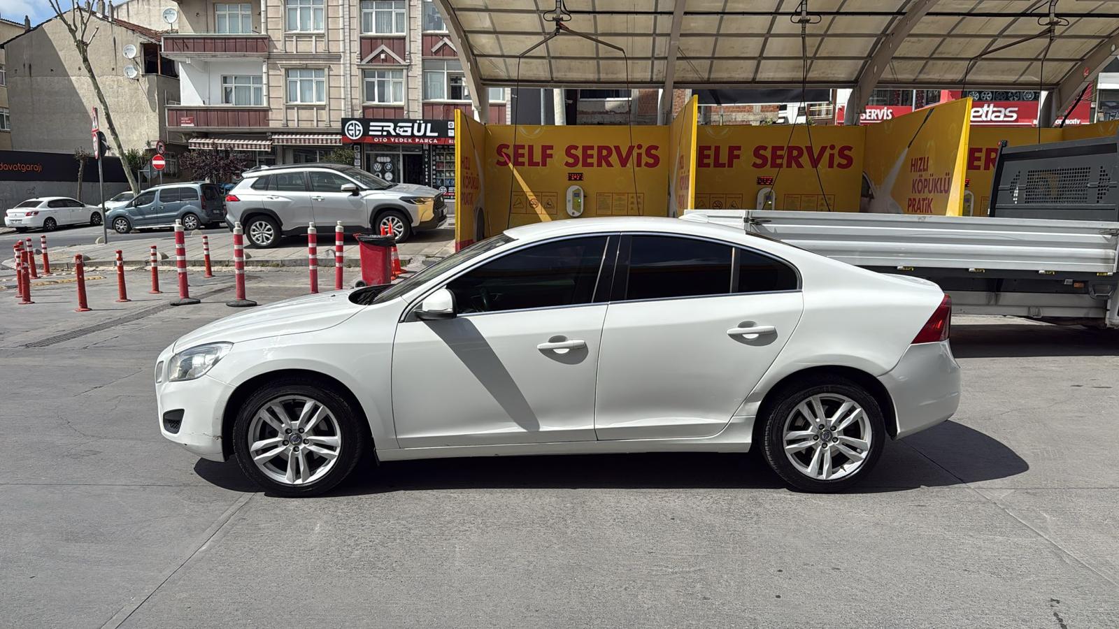 ÖZ ÇAĞDAŞ OTOMOTİV DEN 2012 MODEL VOLVO(elden senetle araba)
