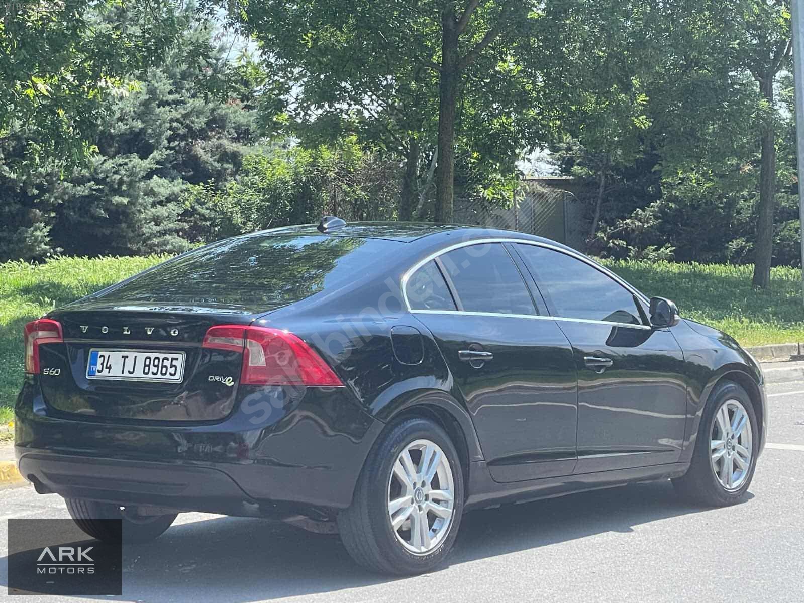 2012 VOLVO.S60 PREMIUM 115 DIZEL OTOMATIK FULL DONANIM TERTEMİZ.