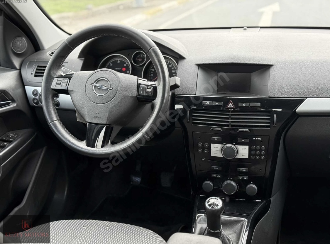 2010 MODEL OPEL ASTRA 1.3 CDTI 111. YIL EN FULL PAKETİ TERTEMİZ.