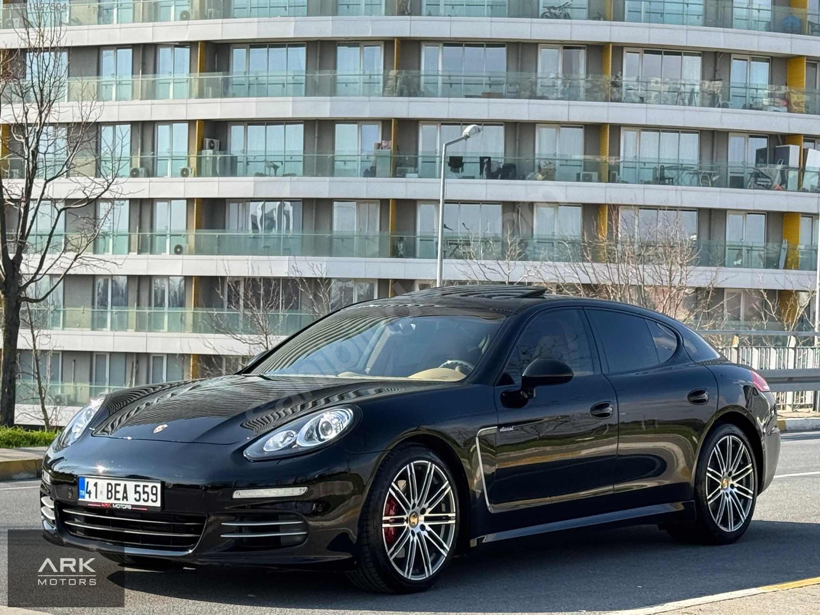 2014 PANAMERA BAYİİ CARBON+ PUSULA+ ISITMA+ SOĞUTMA VAK