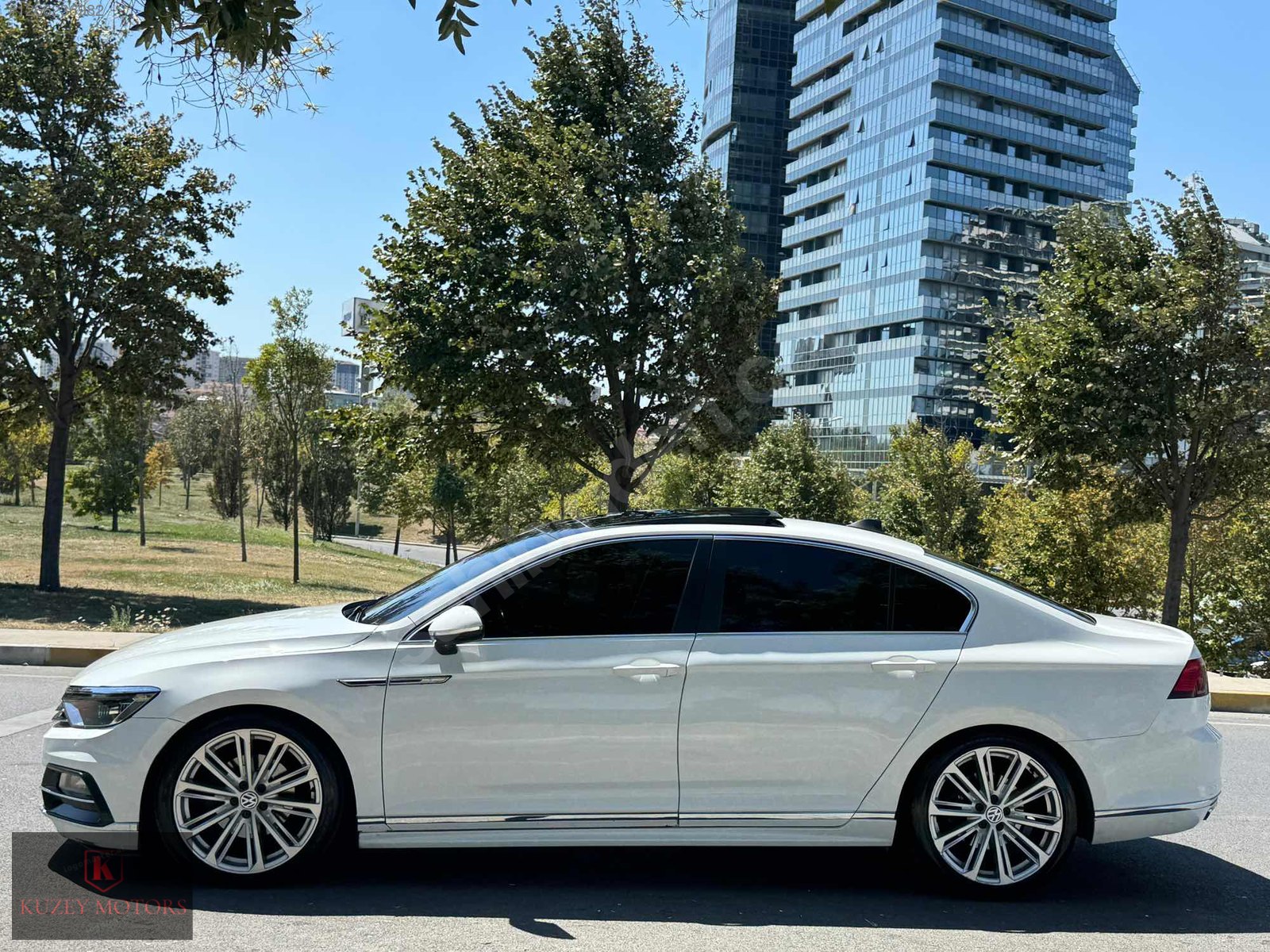 2018 MODEL PASSAT 1.6 TDİ DSG COMFORTLİNE+ R LİNE PAKET