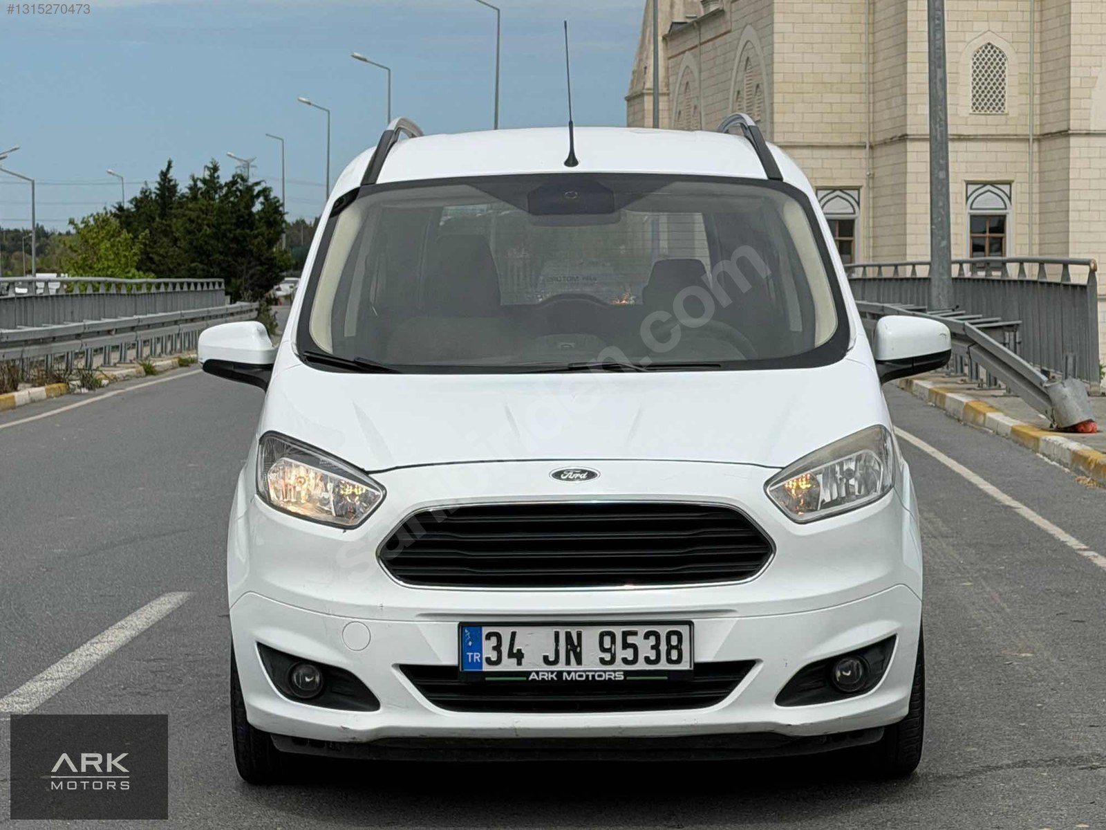 2014 MODEL FORD COURİER 1.6TDCI TİTANİUM TERTEMİZ DÜŞÜK KM