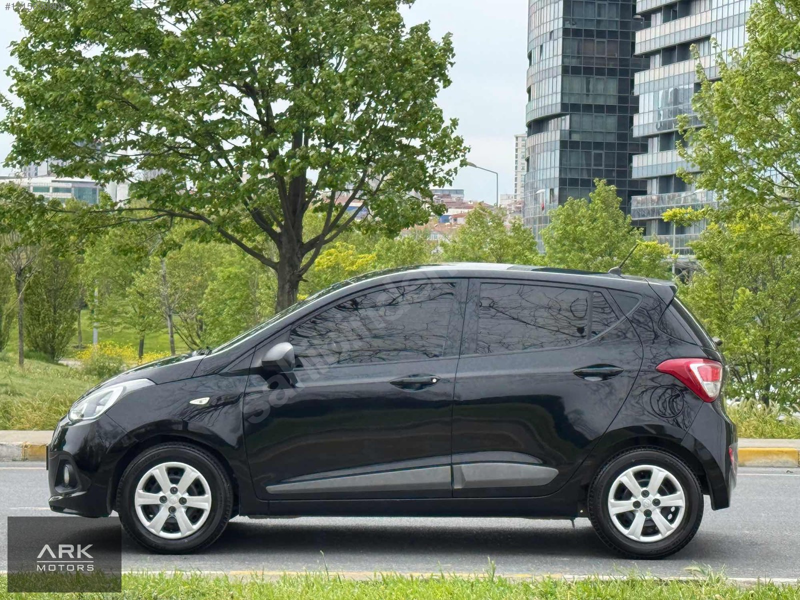 2013 MODEL HYUNDAİ İ10 1.0 CVVT STYLE TAM OTOMATİK 83 KM DE