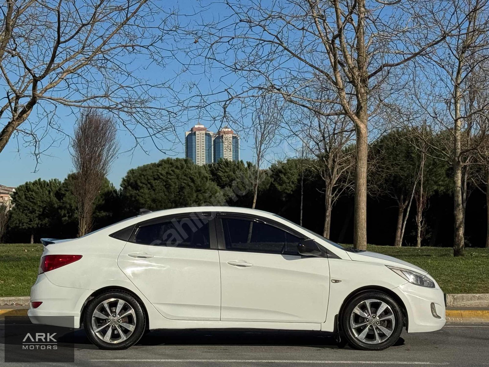 2015 MODEL ACCENT BLUE 1.6 DİZEL 136 BG 6 İLERİ EMSALSİZ TEMİZ