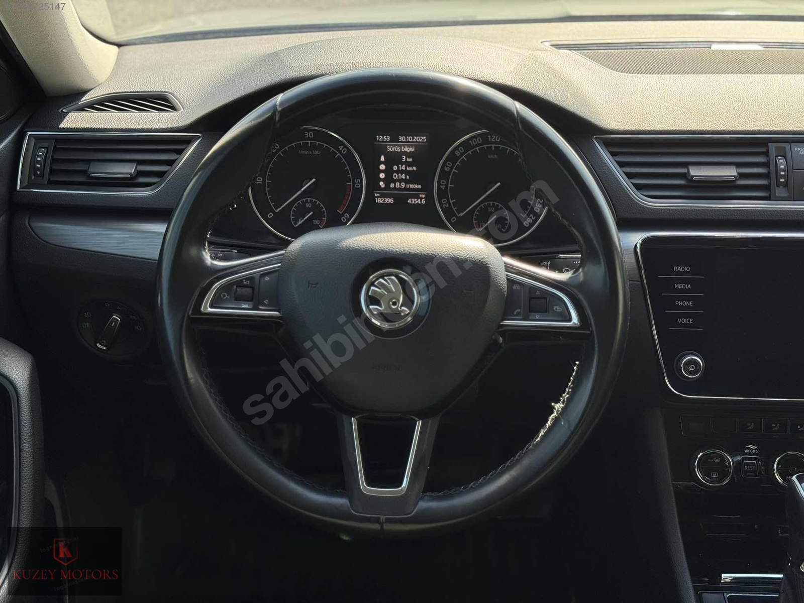 2018 SKODA SUPERB 1.6TDI STYLE DSG HAFIZALI KOLTUK BÜYÜK EKRAN