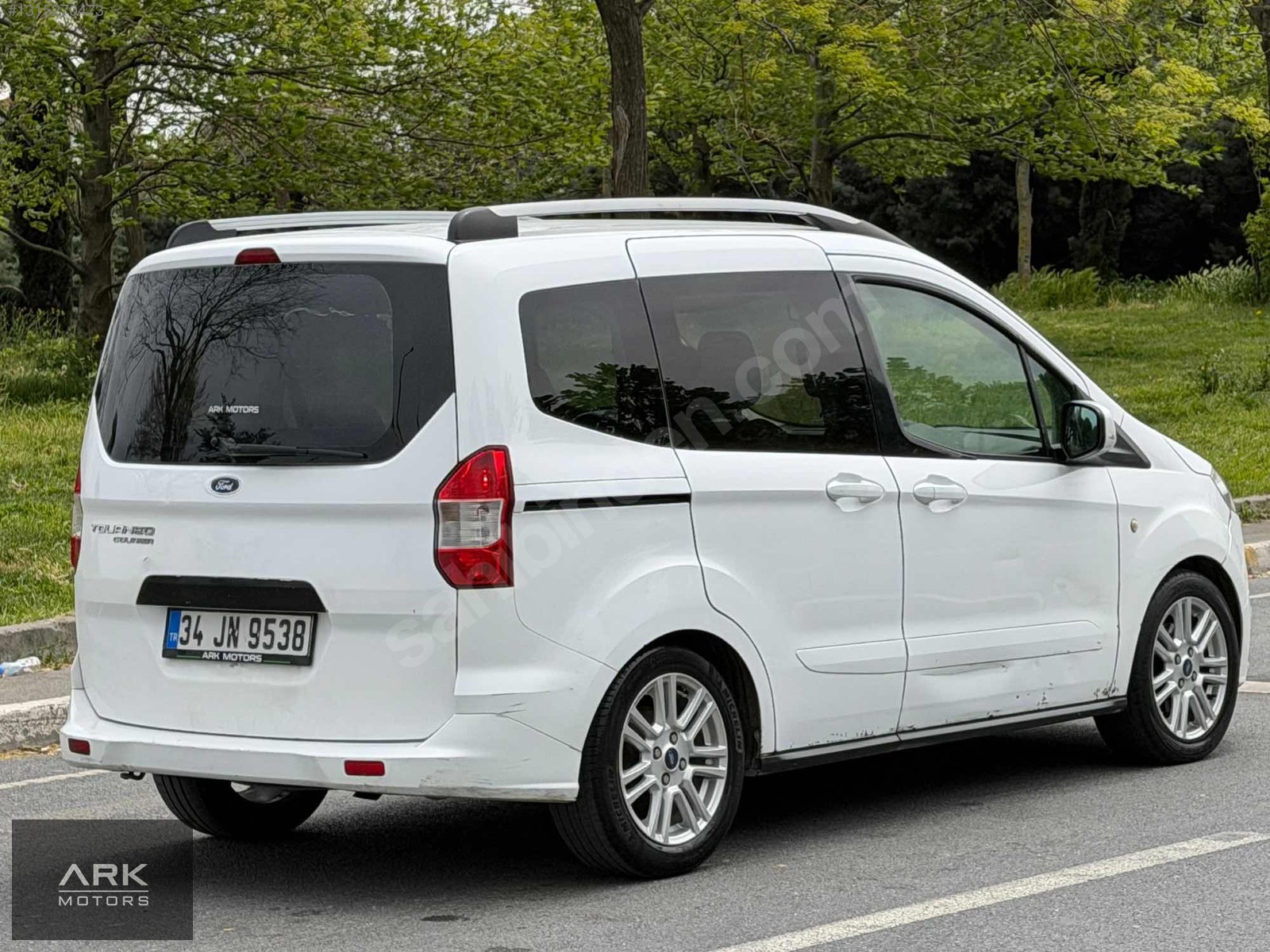 2014 MODEL FORD COURİER 1.6TDCI TİTANİUM TERTEMİZ DÜŞÜK KM