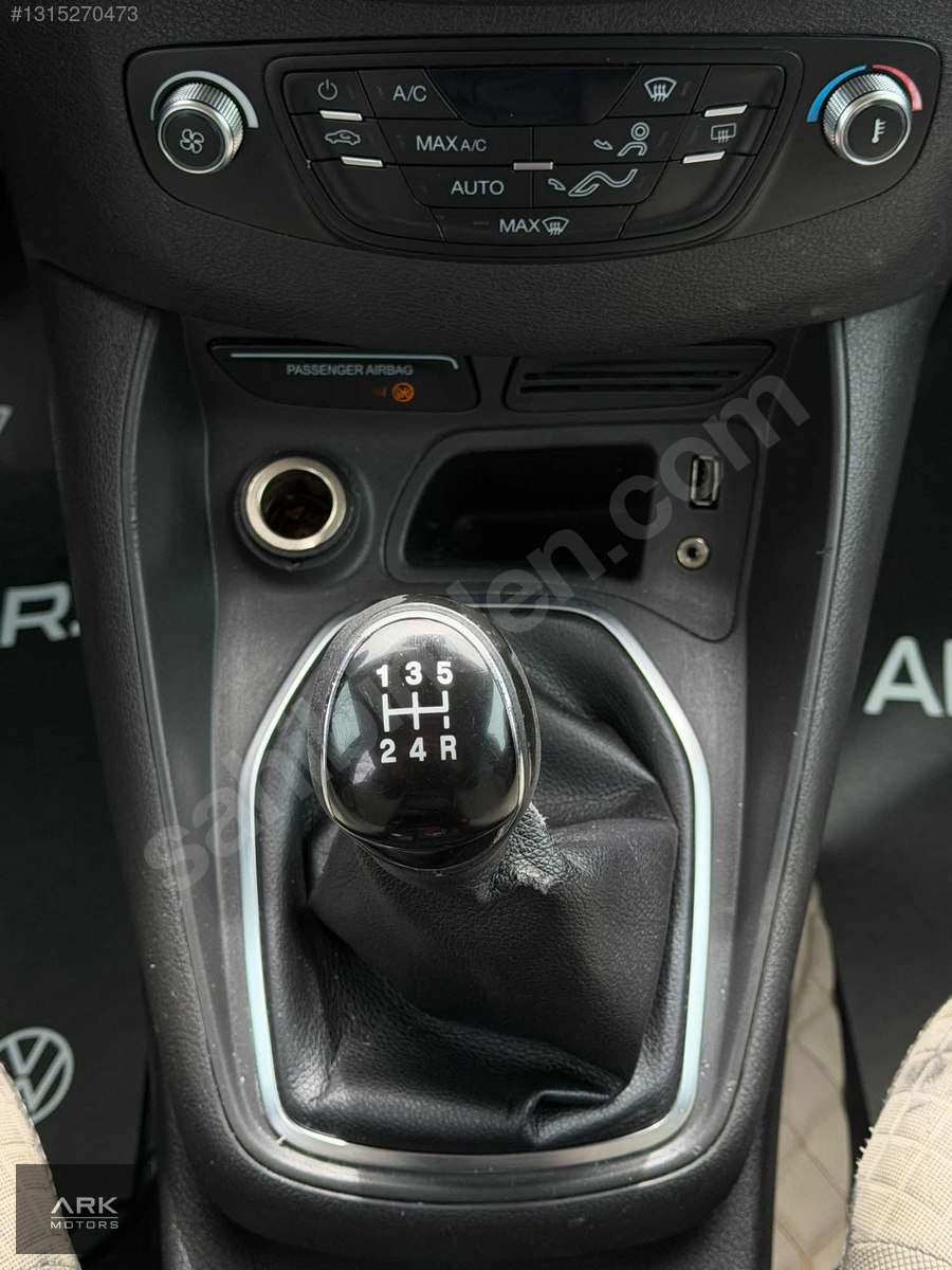 2014 MODEL FORD COURİER 1.6TDCI TİTANİUM TERTEMİZ DÜŞÜK KM