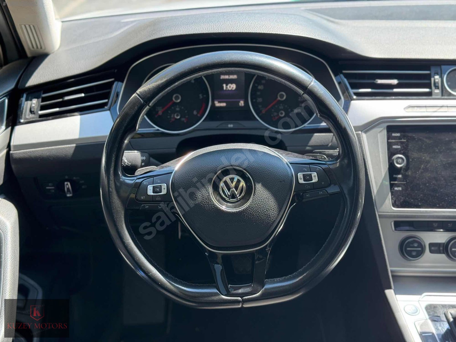 2018 MODEL PASSAT 1.6 TDİ DSG COMFORTLİNE+ R LİNE PAKET