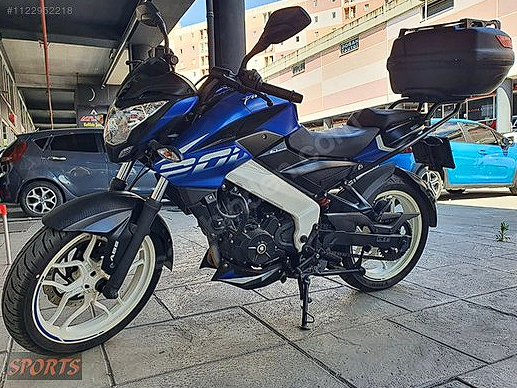 SIFIRDAN FARKSIZ DÜŞÜK KM'Lİ SERVİS BAKIMLI.