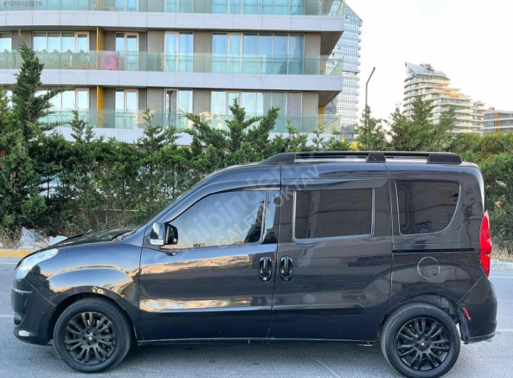 FİAT DOBLO COMBİ 1,3 MULTİJET PREMİO. elden senetle oto taksitle