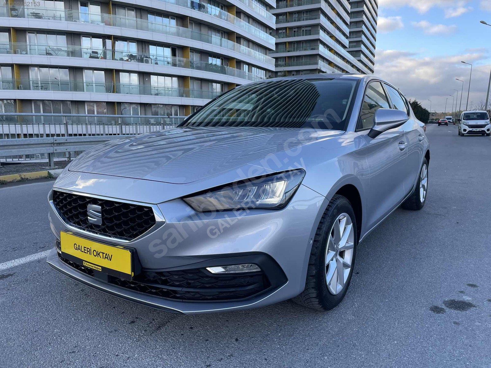 SEAT LEON HİBRİT 54000 KM HATASIZ BOYASIZ.