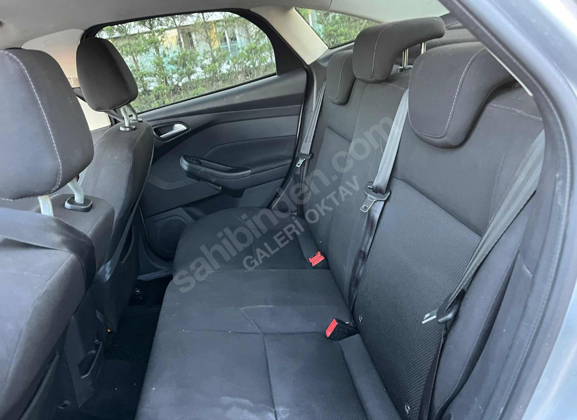 FORD FOCUS TREND X 233000 KM. senetli vadeli satış ototaksitle 