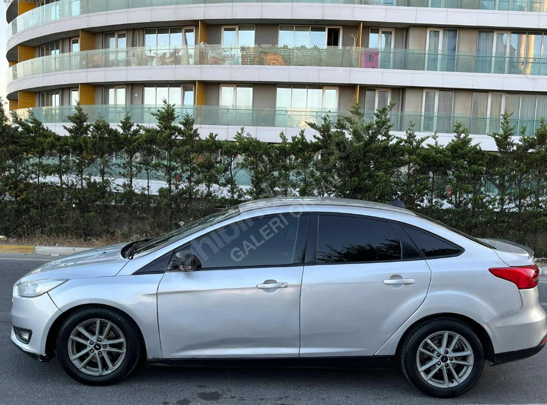 FORD FOCUS TREND X 233000 KM. senetli vadeli satış ototaksitle 