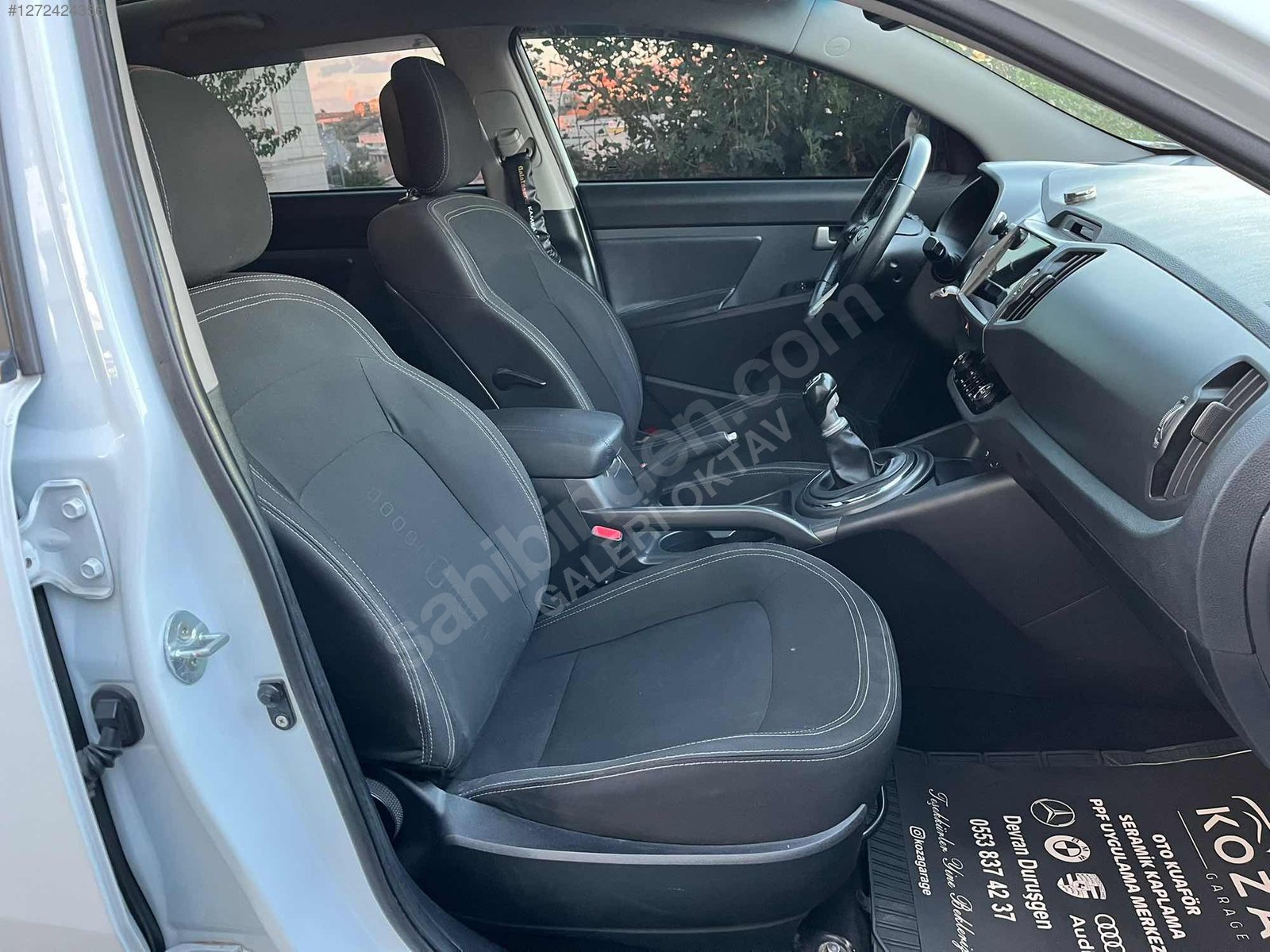 GALERİ OKTAV'DAN SPORTAGE 1,6 125000 KM SÜPER TEMİZLİKTE...