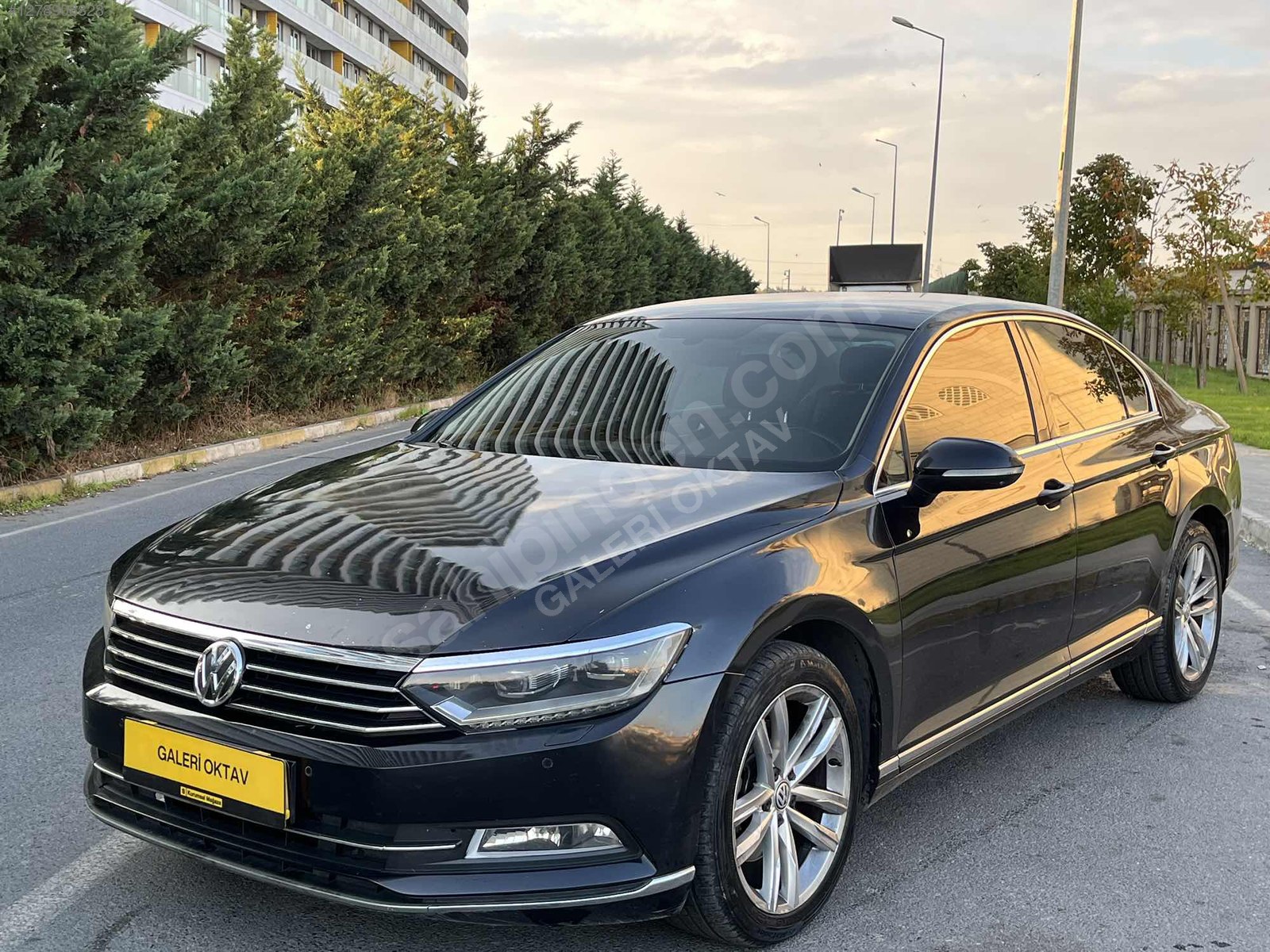 GALERİ OKTAV'DAN VOKSWAGEN PASSAT 2,0 TDİ 150 BG...