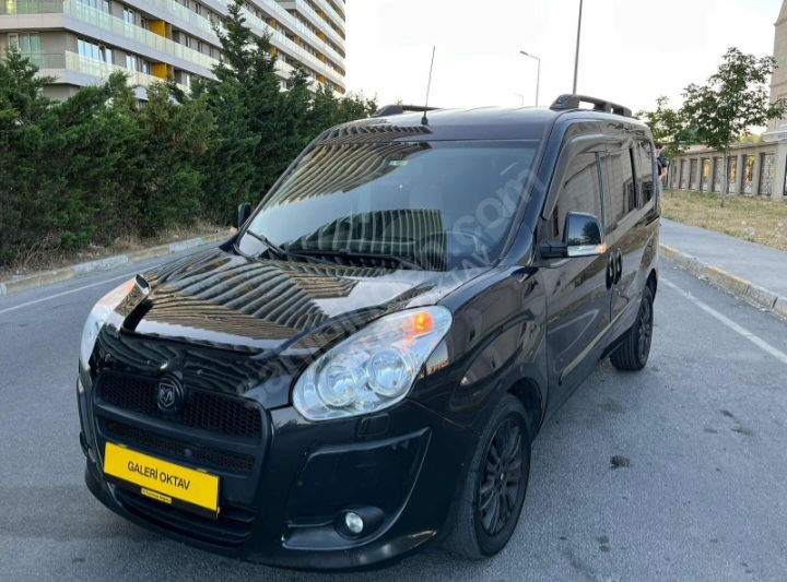 FİAT DOBLO COMBİ 1,3 MULTİJET PREMİO. elden senetle oto taksitle