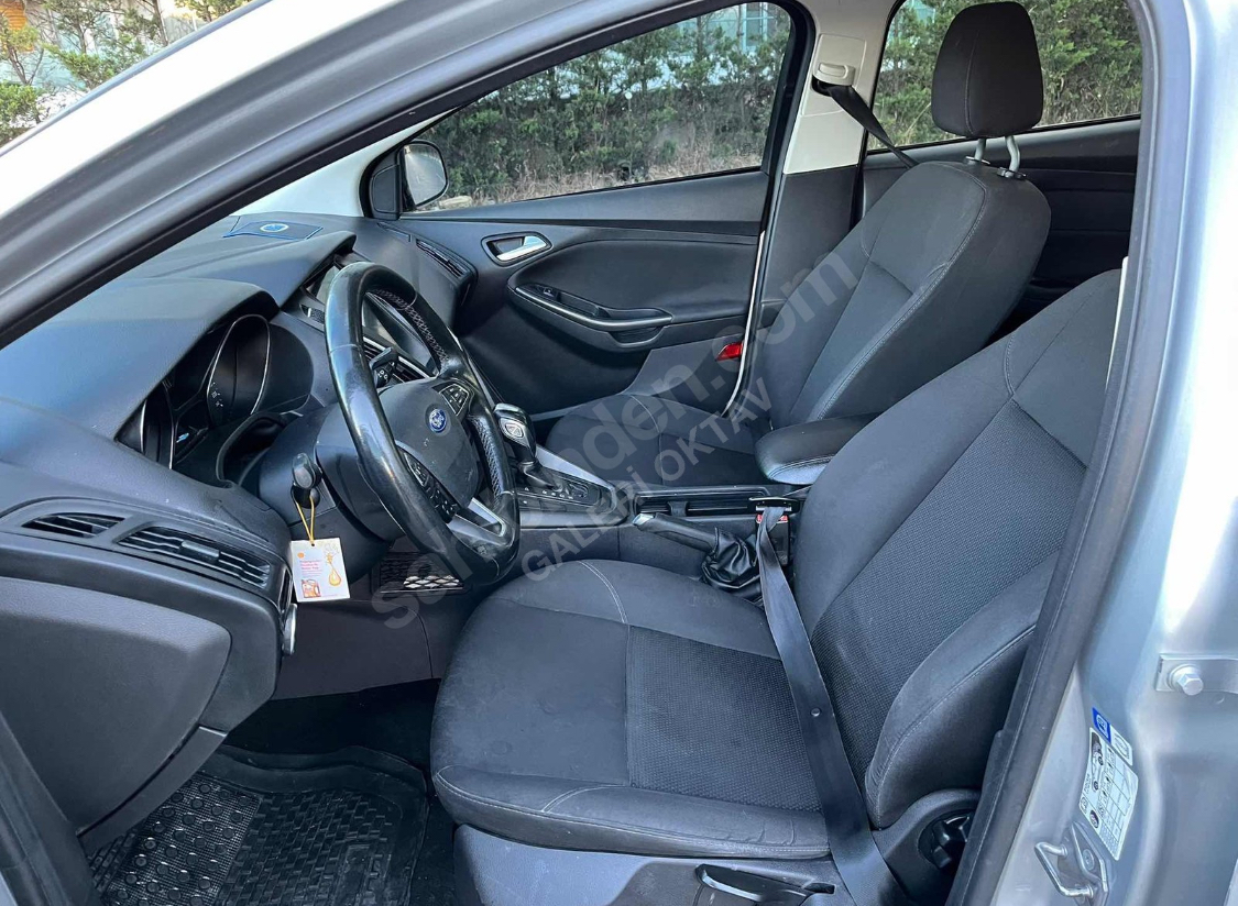 FORD FOCUS TREND X 233000 KM. senetli vadeli satış ototaksitle 