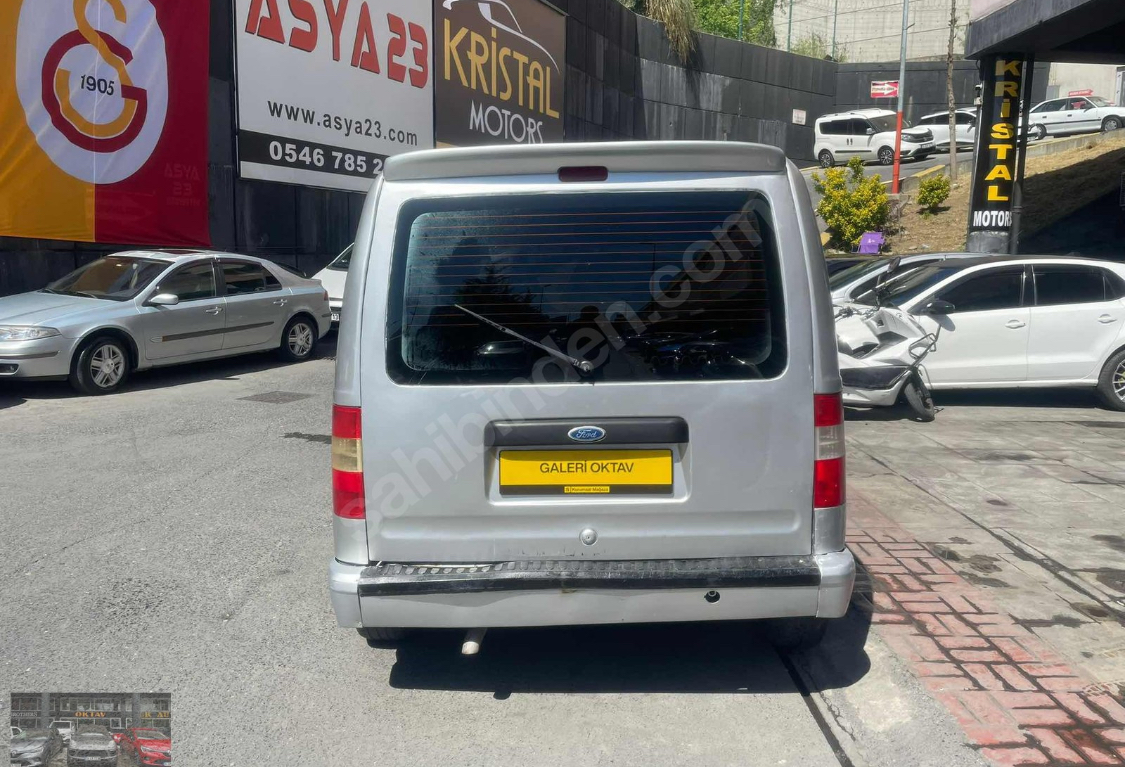 GALERİ OKTAV'DAN FORD CONNECT 1,8 TDCİ elden senetle araba sahibi olun