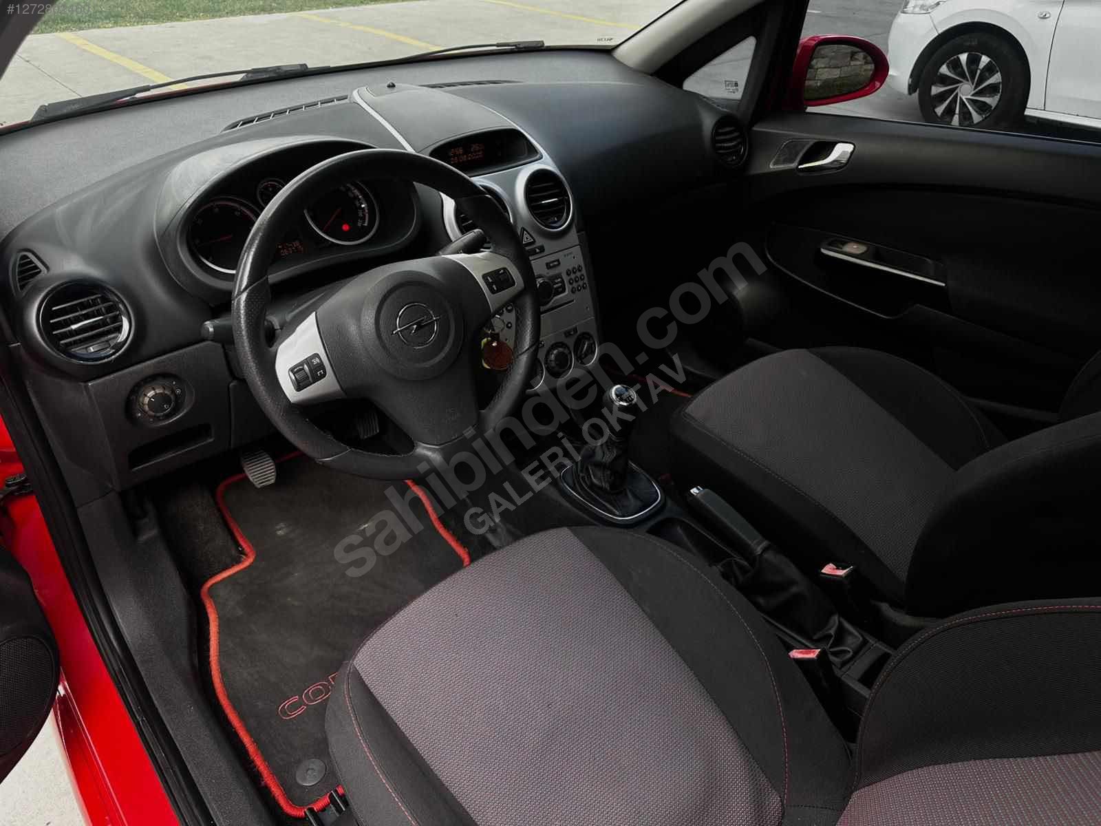 GALERİ OKTAV'DAN 2007 MODEL CORSA SPORT 63.000 KM 90 BG.