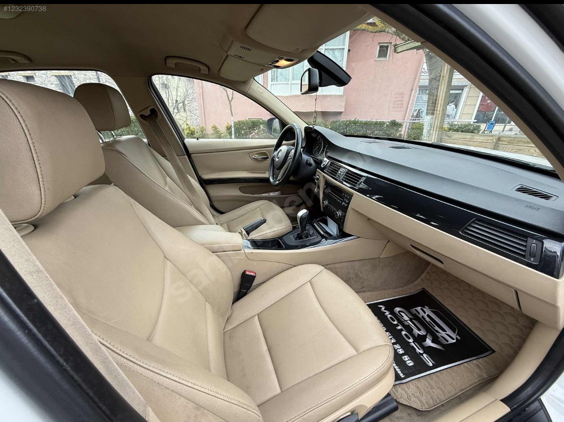 2011 BMW 320 D 184 HP LCİ EMSALSİZ KARTA TAKSİT