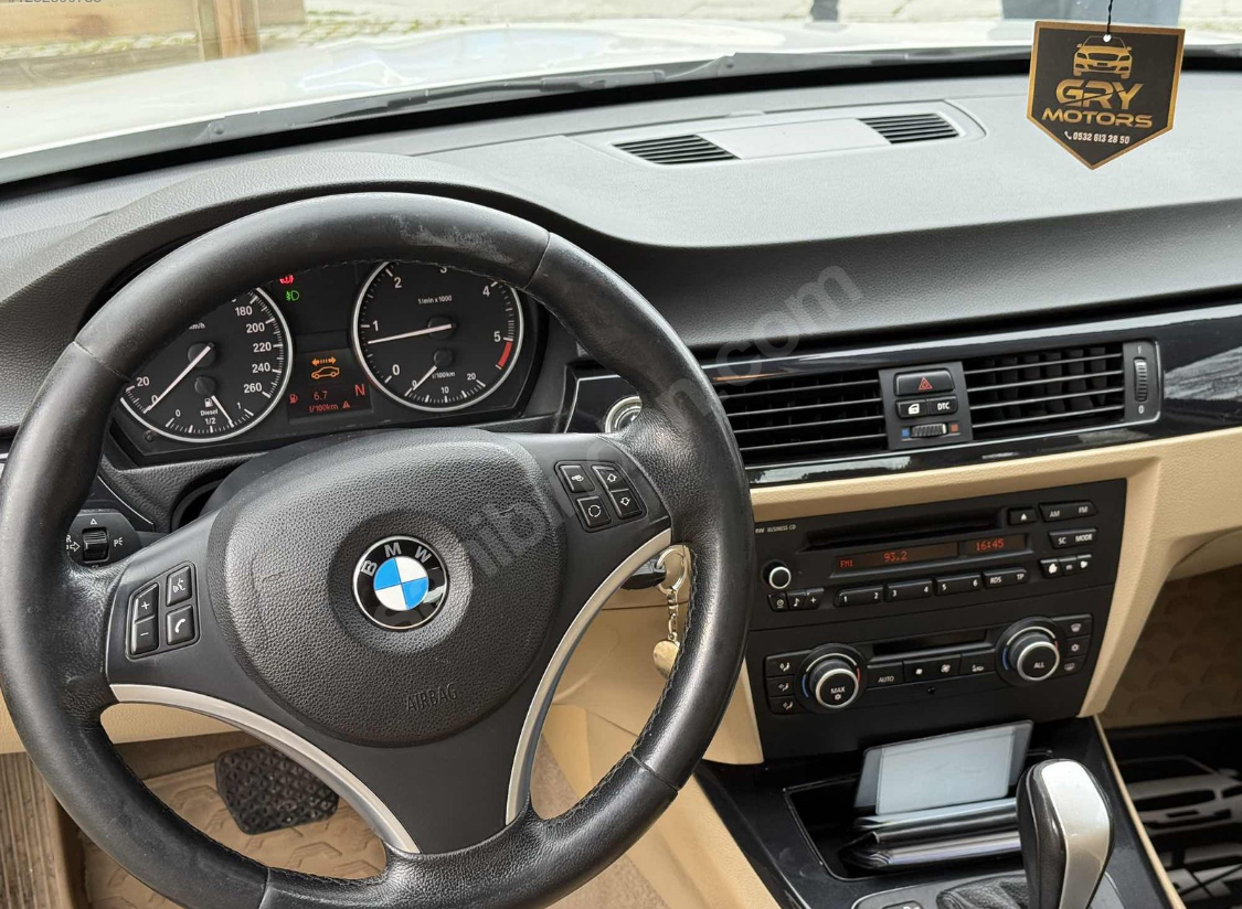 2011 BMW 320 D 184 HP LCİ EMSALSİZ KARTA TAKSİT