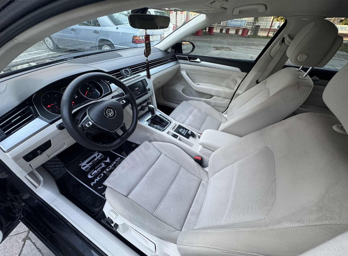 HATASIZ EMSALSİZ TEMİZLİKTE İLK SAHİBİNDEN PASSAT senetle araba satışı