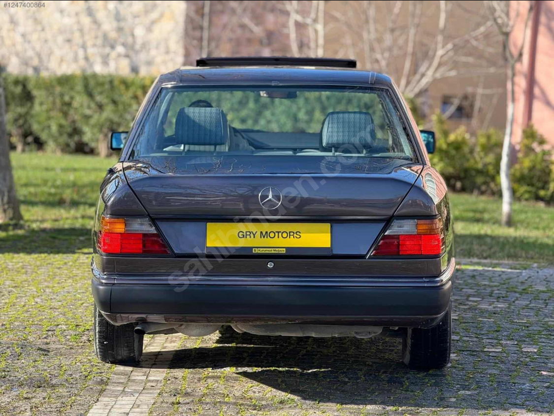 KOLEKSİYONLUK TEMİZLİKTE W124 250 D AUTOMATİC BORNİT oto taksitle