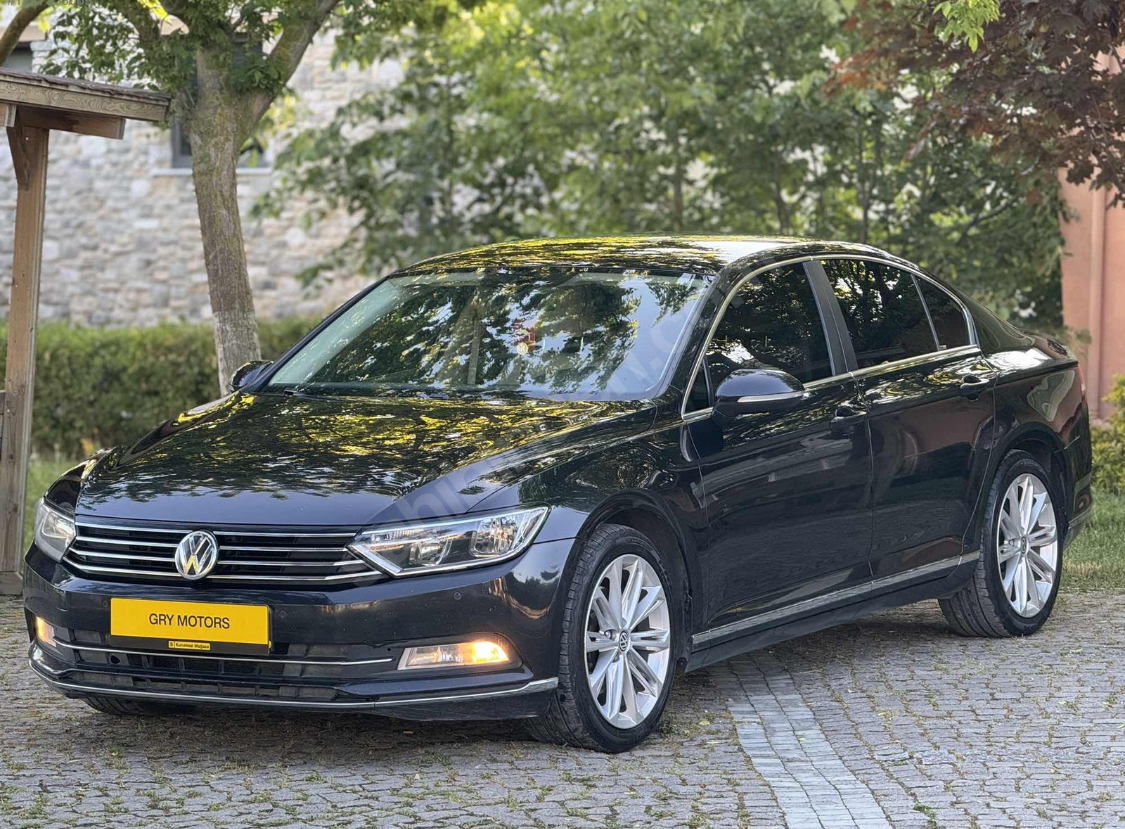 HATASIZ EMSALSİZ TEMİZLİKTE İLK SAHİBİNDEN PASSAT senetle araba satışı