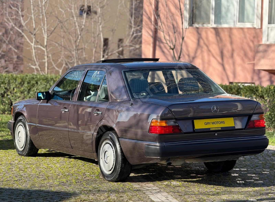 KOLEKSİYONLUK TEMİZLİKTE W124 250 D AUTOMATİC BORNİT oto taksitle