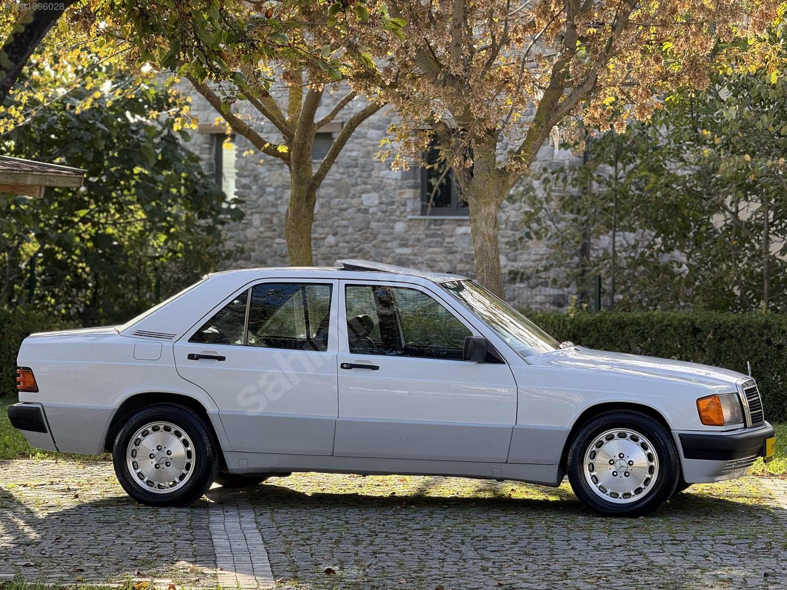 1990 190 E SPORTLINE OTOMATIK KLIMA LACIVERT SALON