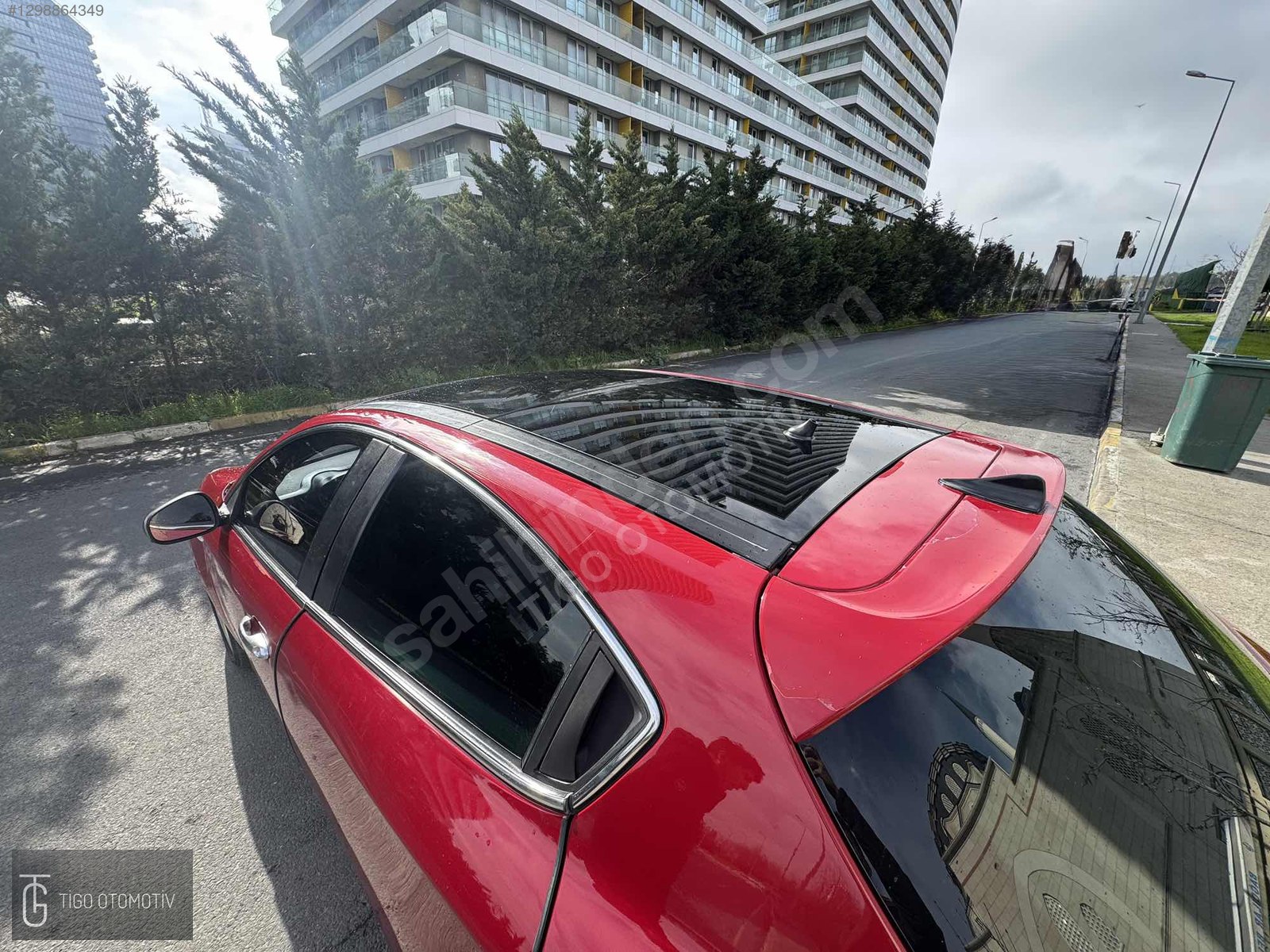 CAM TAVANLI FULL YENİ MUAYENELİ ALFA ROMEO