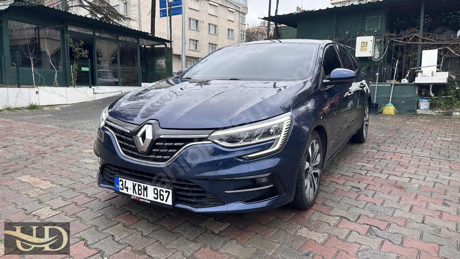 2023 MODEL MEGANE 1.3TCE İCON 74.000km TR DE EN UYGUN