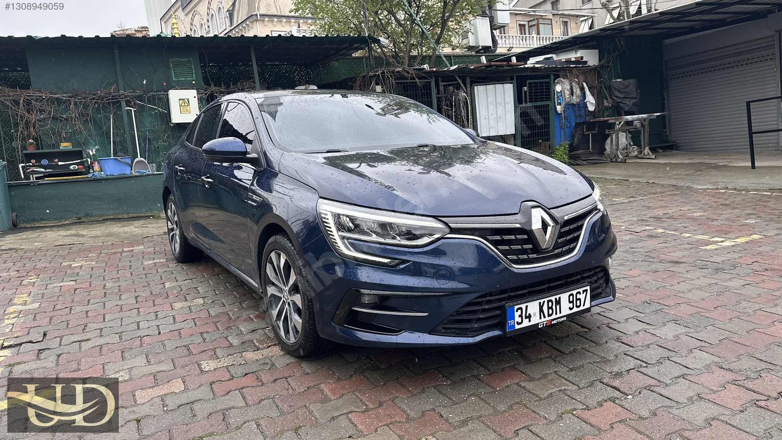 2023 MODEL MEGANE 1.3TCE İCON 74.000km TR DE EN UYGUN