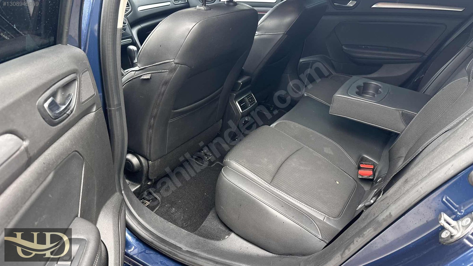 2023 MODEL MEGANE 1.3TCE İCON 74.000km TR DE EN UYGUN