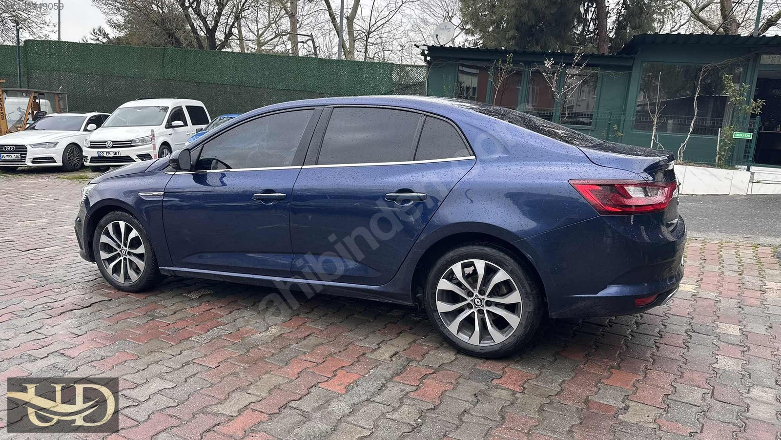 2023 MODEL MEGANE 1.3TCE İCON 74.000km TR DE EN UYGUN