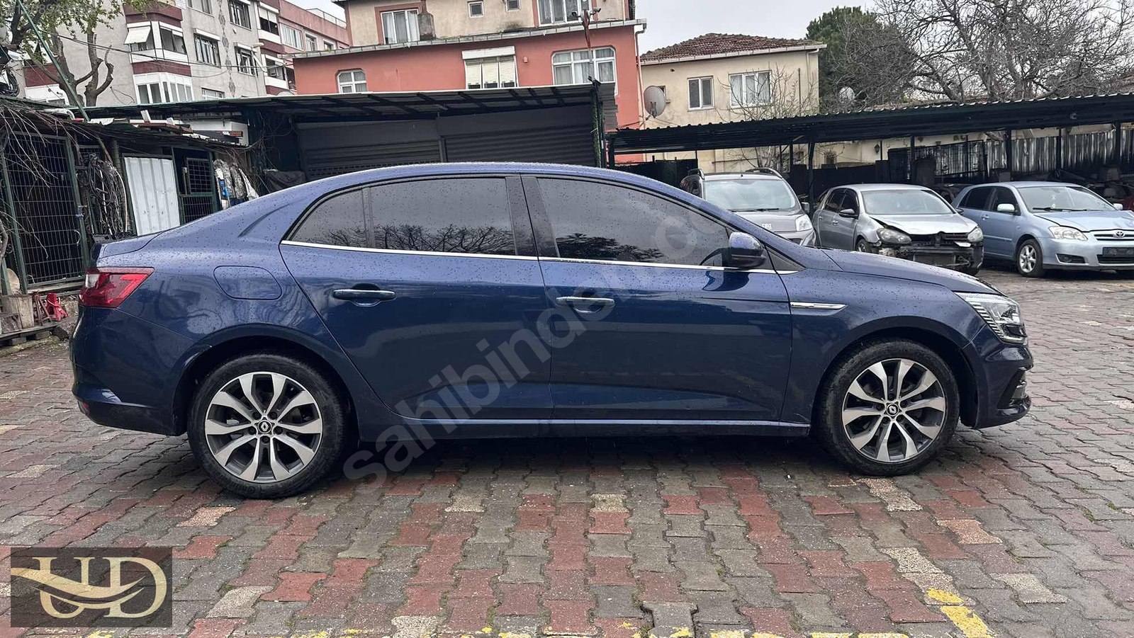 2023 MODEL MEGANE 1.3TCE İCON 74.000km TR DE EN UYGUN