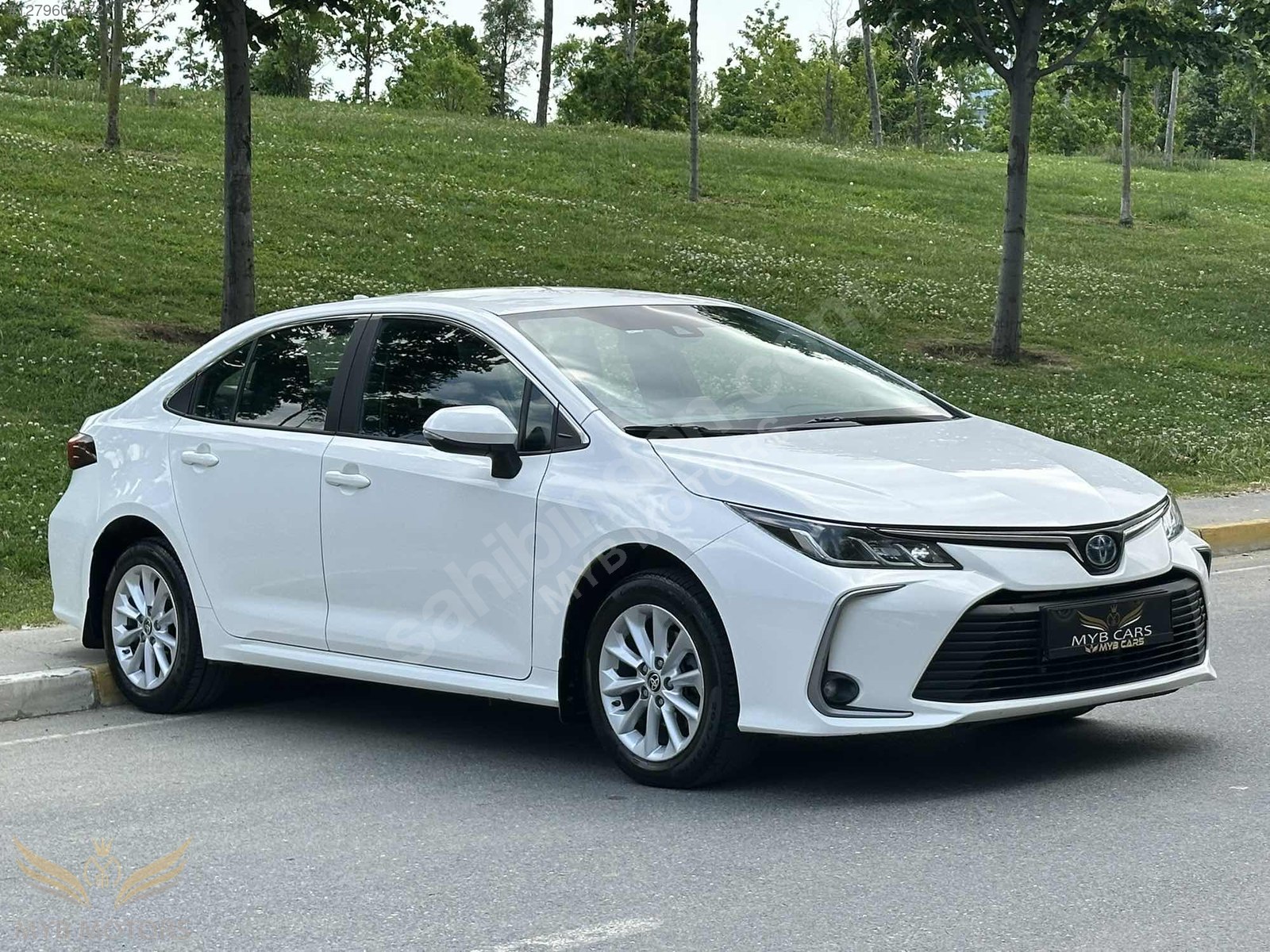 2020 COROLLA 1.8 HYBRİD DREAM G.GÖRÜŞ/Ş.TAKİP/S.BAKIM/GARANTİLİ