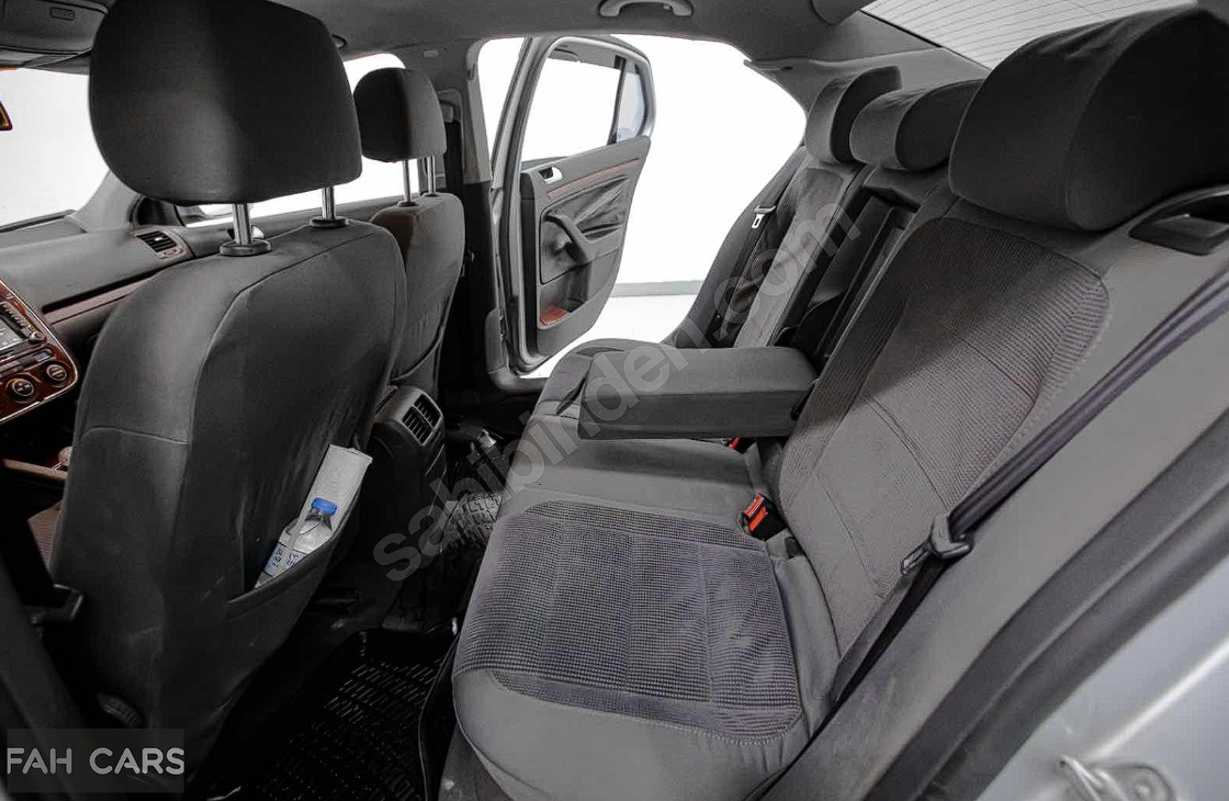160 BİN PEŞİN İLE TEMİZ 1.6 JETTA ototaksitle ile elden senetle