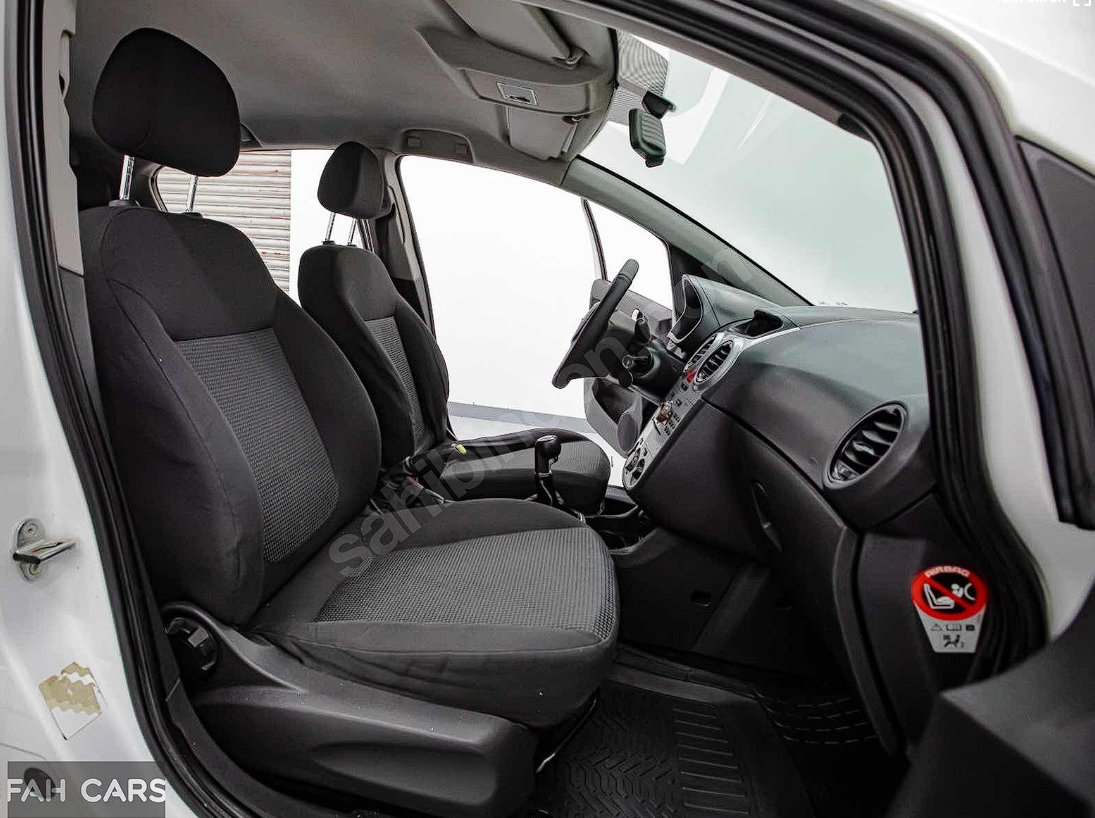 **120 PEŞİN İLE TERTEMİZ OPEL CORSA** ototaksitle