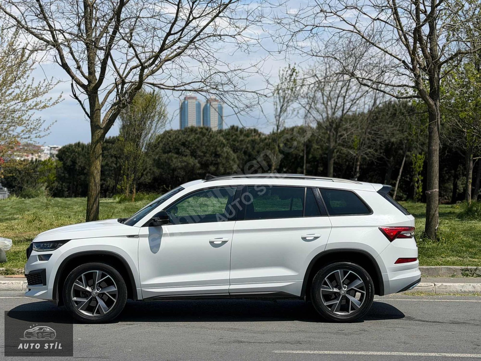 2021 SKODA KODİAQ SPORTLİNE HATASIZ BOYASIZ kredisiz senetle araç sahi