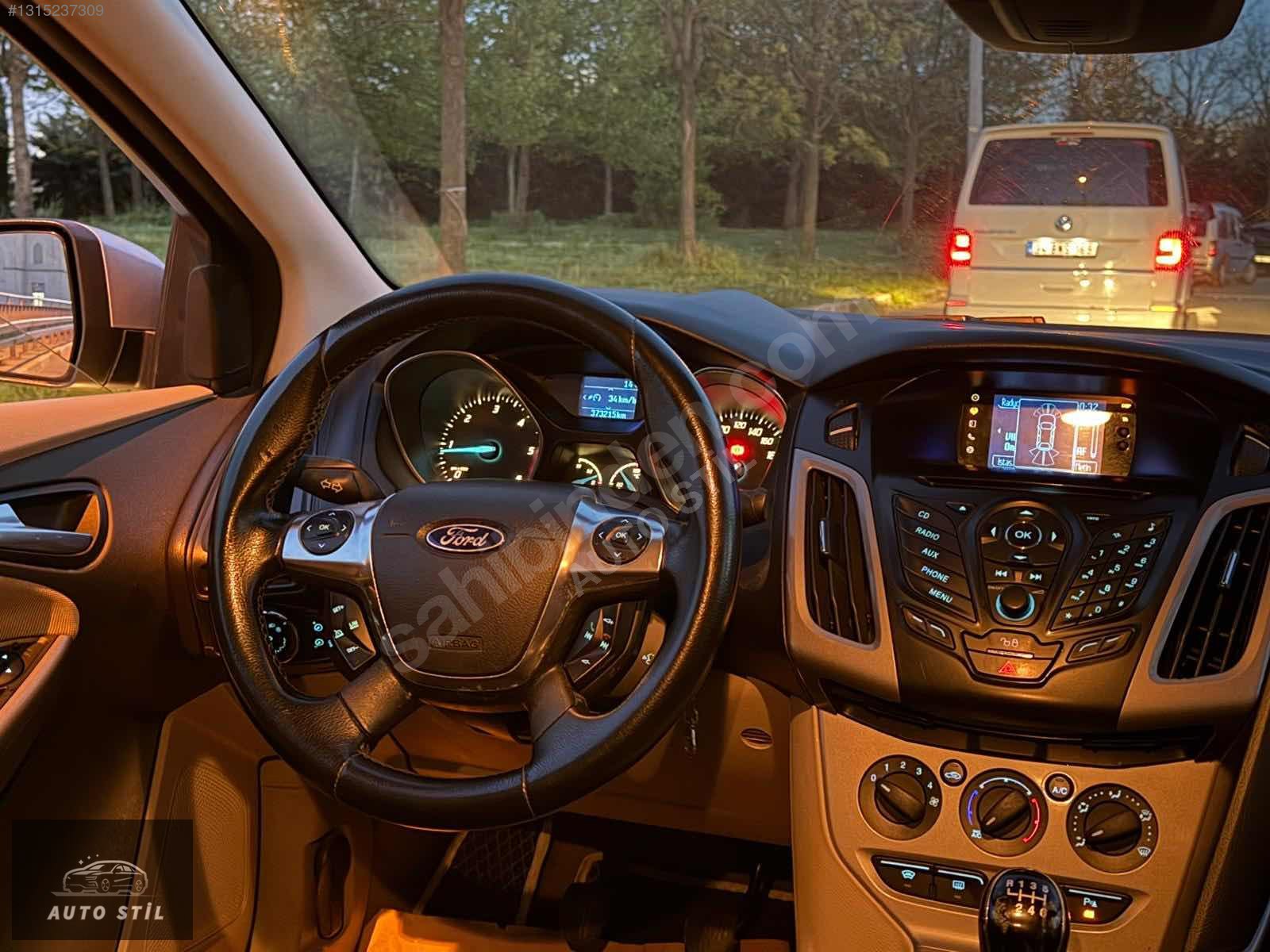 2012 FORD FOCUS 1.6 TDCI STYLE MASRAFSIZ Style kredi kartına taksitle