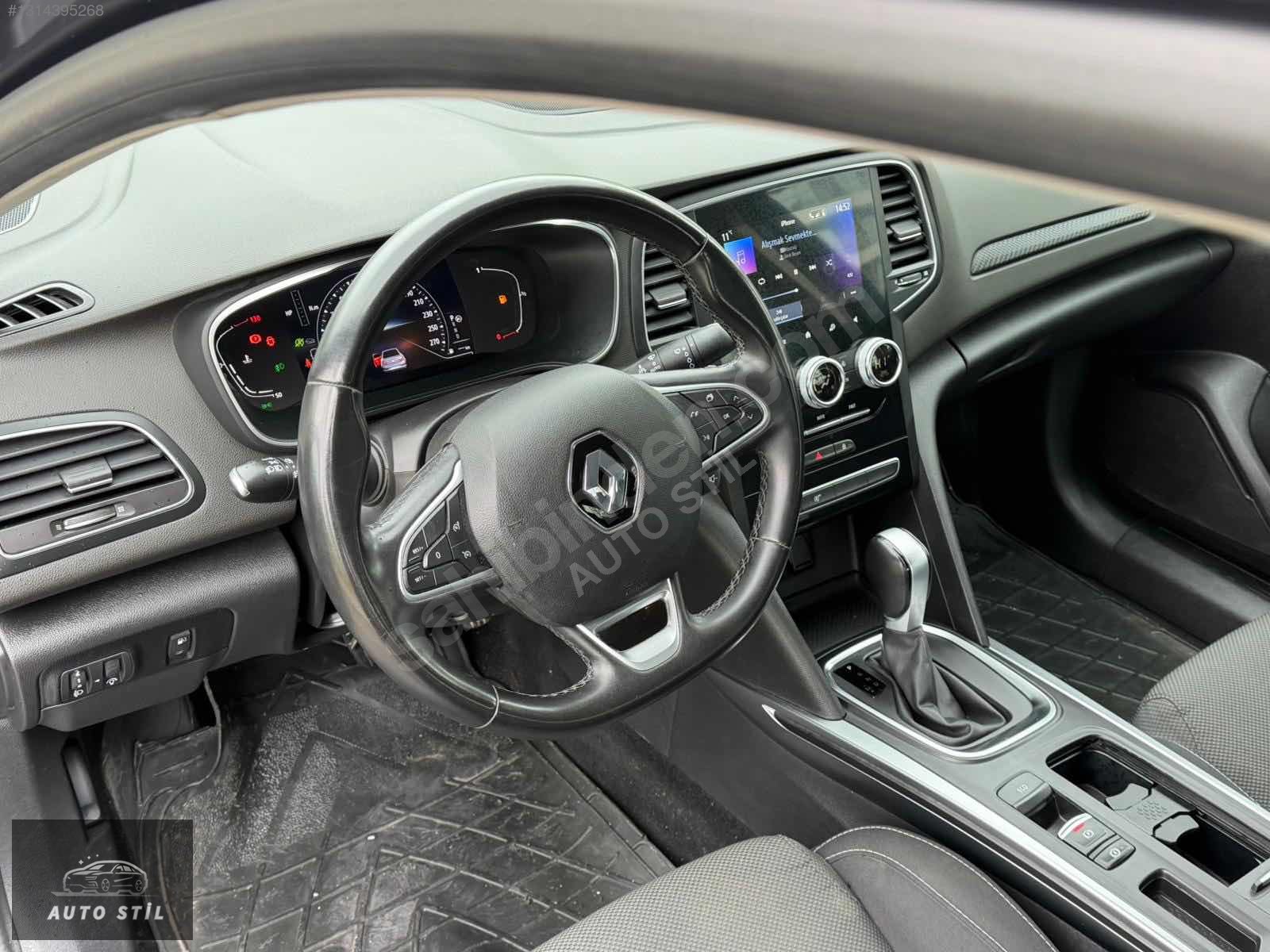 2023 MEGANE 1.5 BLUE DCİ TOUCH+ HAYALET EKRAN senetle satış senetle ar